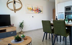Apartment Ivona With Beautiful Seaview