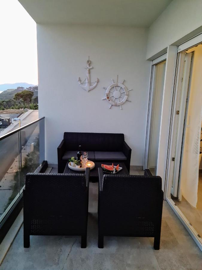Apartment Ivona With Beautiful Seaview Makarska Zewnętrze zdjęcie
