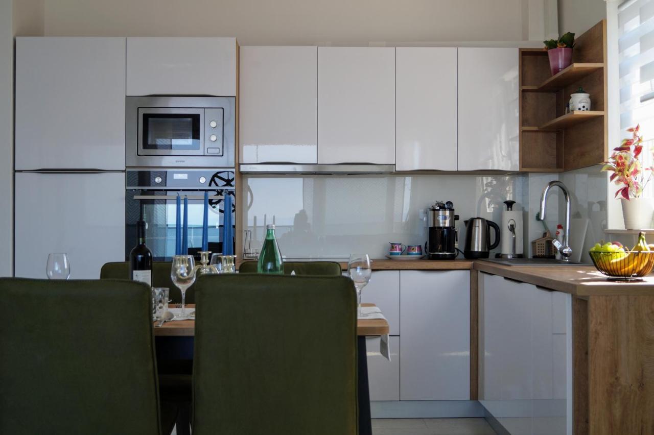 Apartment Ivona With Beautiful Seaview Makarska Zewnętrze zdjęcie